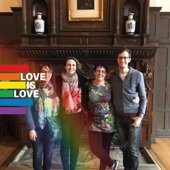 Meet your Posher, Raylene - Picture 1 of 1